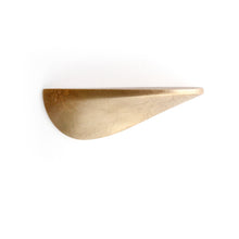 Laden Sie das Bild in den Galerie-Viewer, Wandregal aus Beton klein - gold